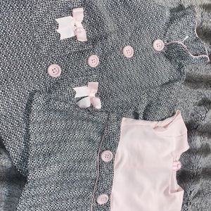 My daughter only wore it for a picture.